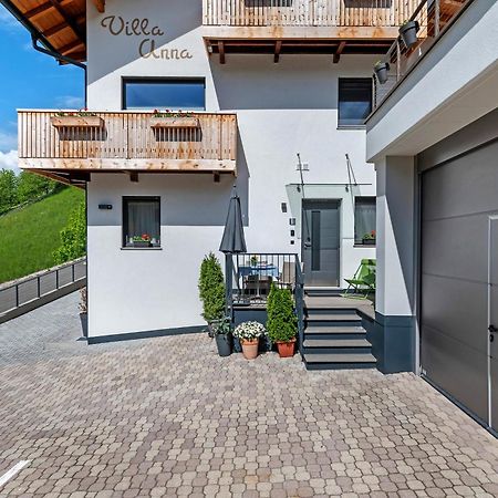 Villa Anna Villnoess San Pietro  Exteriör bild