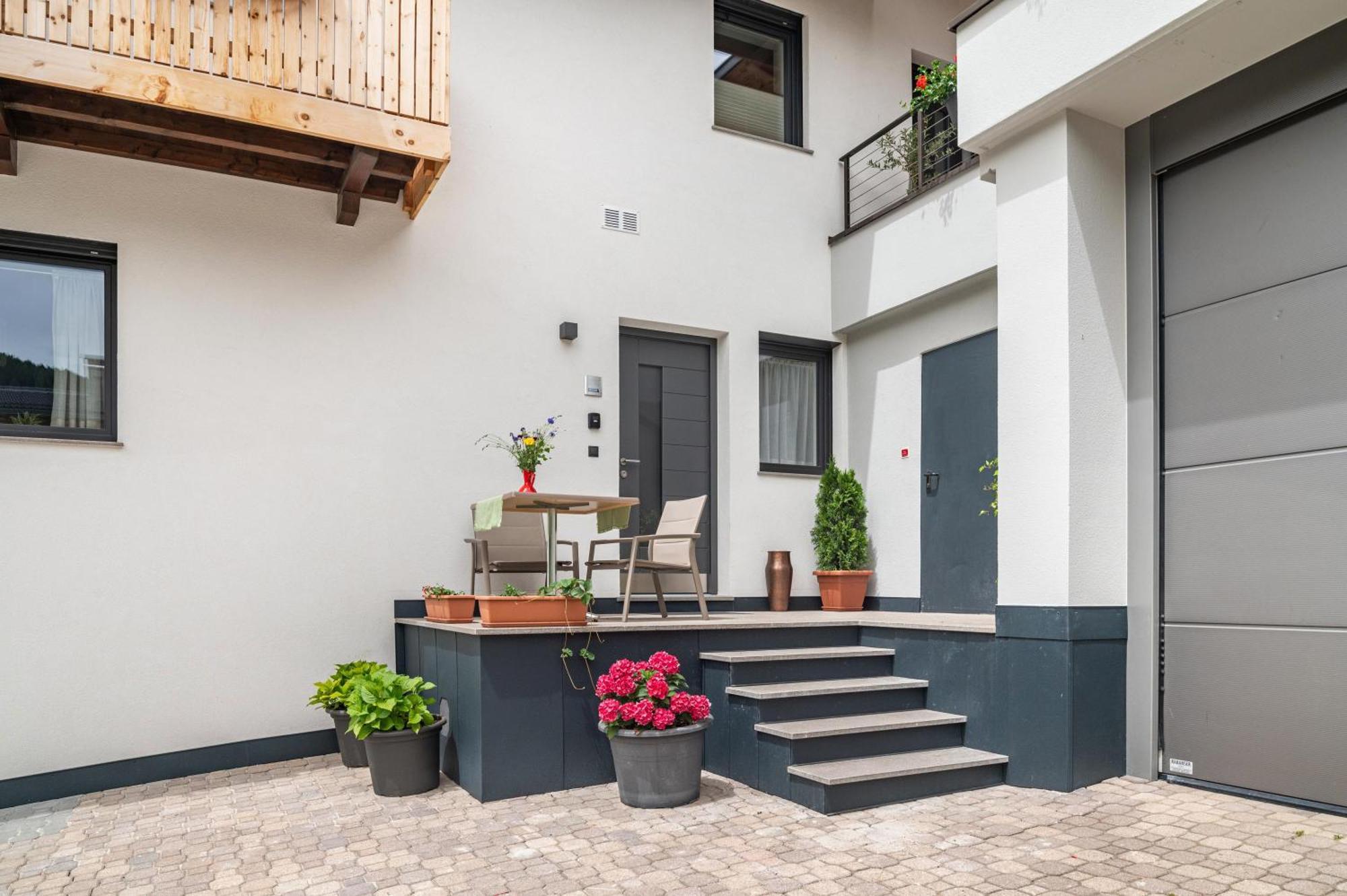 Villa Anna Villnoess San Pietro  Exteriör bild